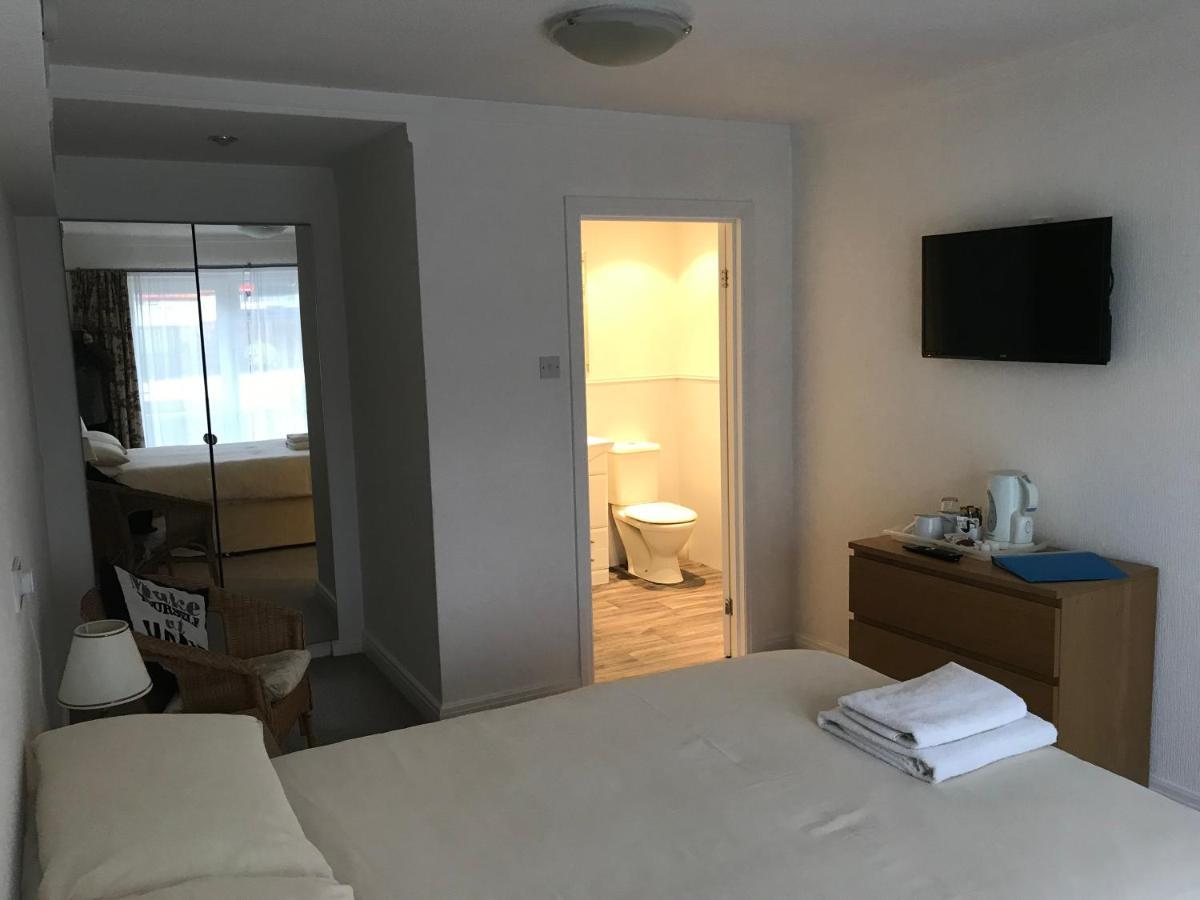 The Hawthornes Licensed Guest House Knottingly Eksteriør billede