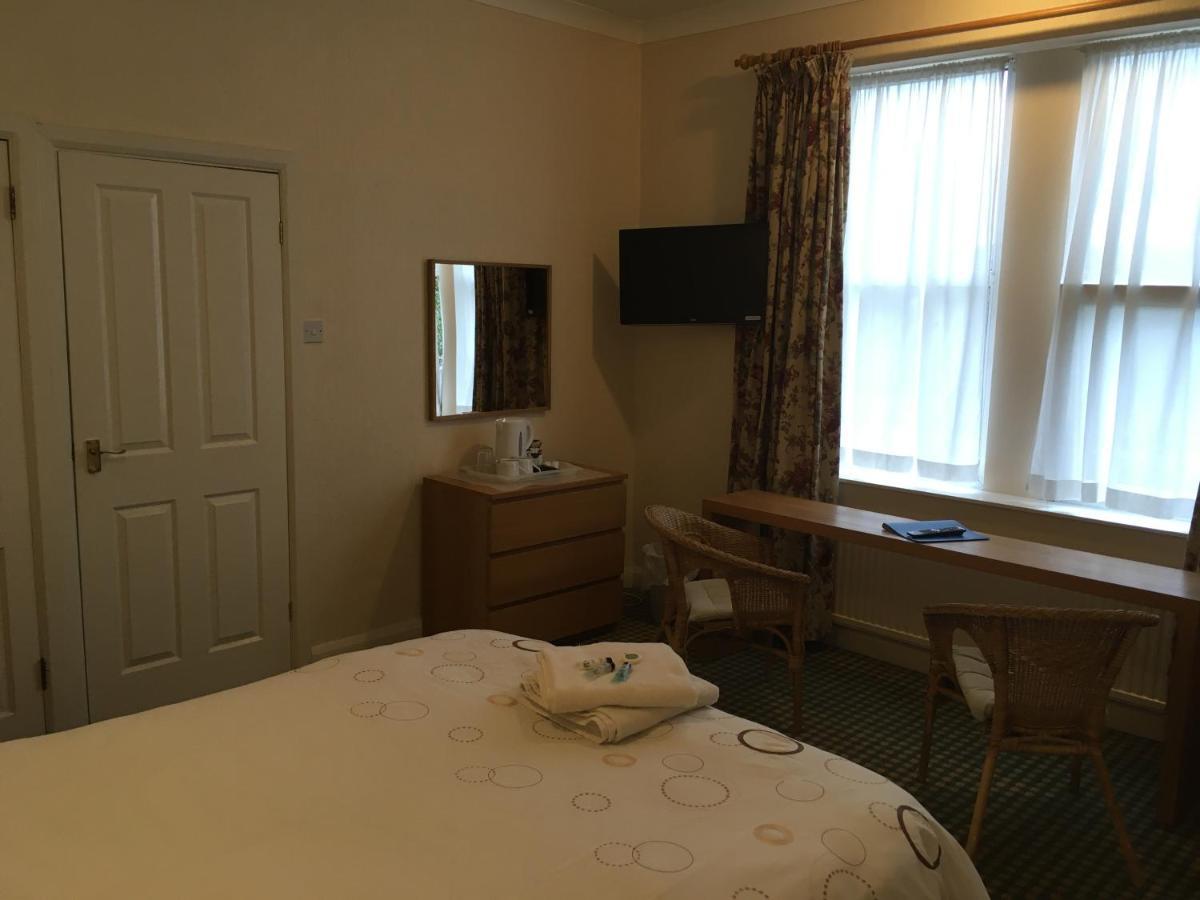 The Hawthornes Licensed Guest House Knottingly Eksteriør billede