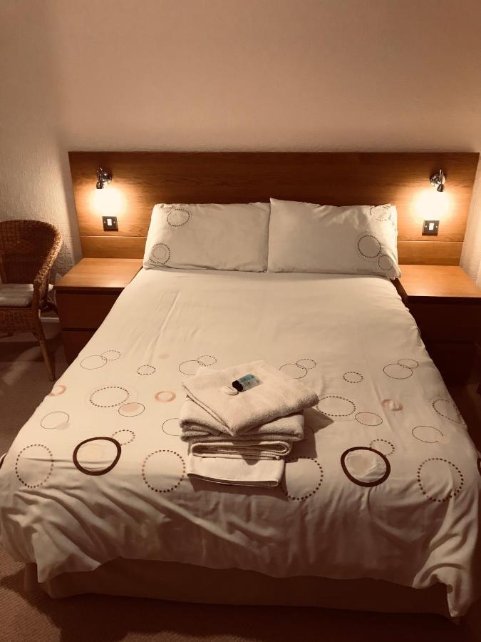 The Hawthornes Licensed Guest House Knottingly Eksteriør billede